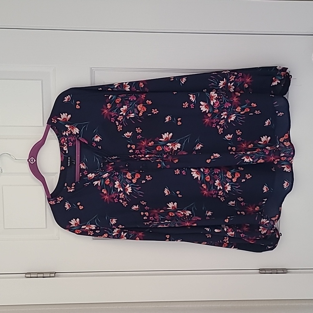Torrid blouse, size 1, like new
